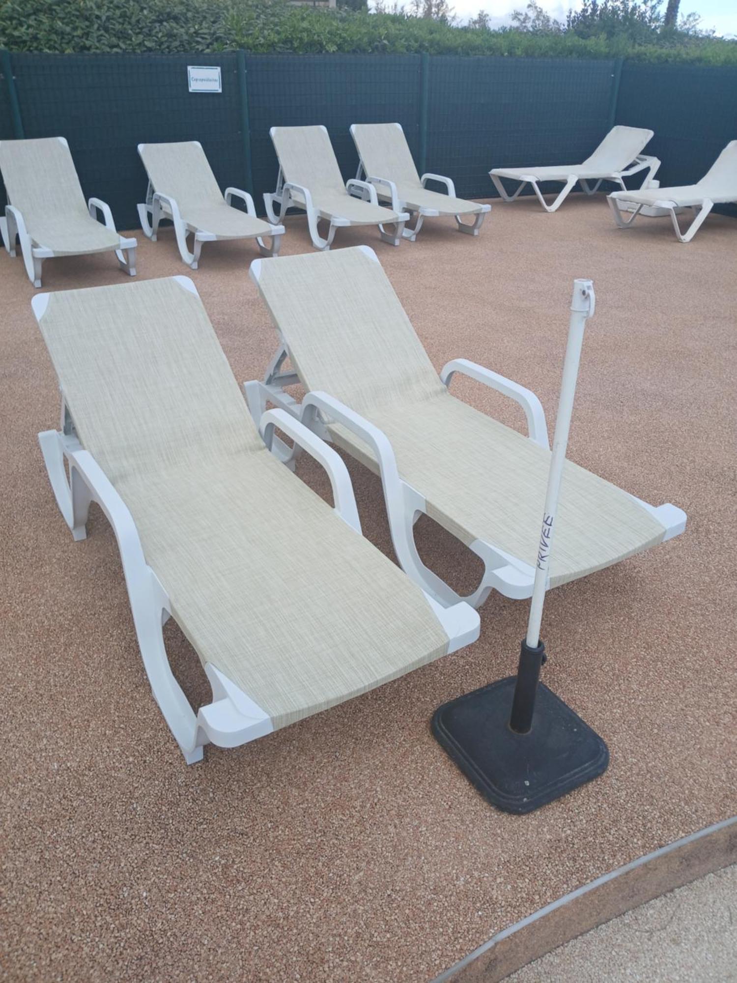 Bel Appartement Les Pieds Dans L'Eau 卢贝新城 外观 照片